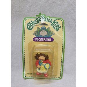1985 Cabbage Patch Kids Figurines  PVC Girl Eating- Packaging Wear.